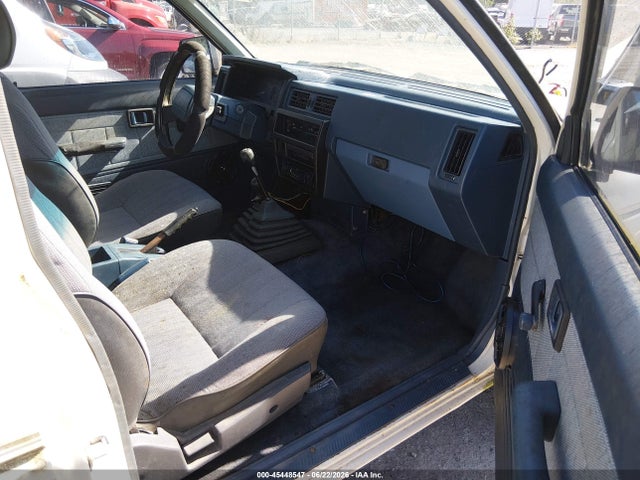 45448547 :رقم المزاد ، JN8HD16Y6JW001389 vin ، 1988 Nissan Pathfinder مزاد بيع