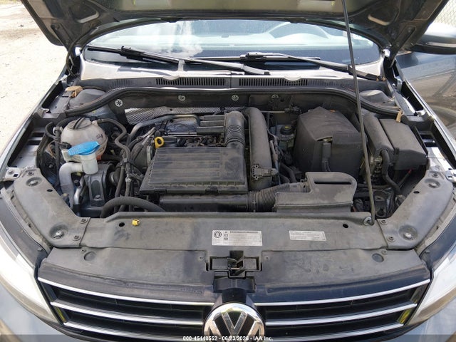 3VWDB7AJ3HM371980 Volkswagen Jetta 1.4t Se