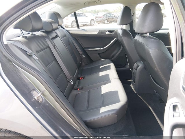 3VWDB7AJ3HM371980 Volkswagen Jetta 1.4t Se
