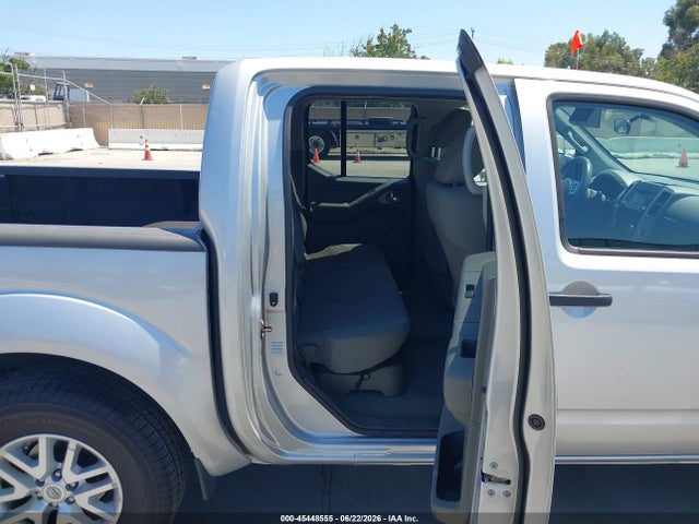 1N6AD0ERXGN740617 Nissan Frontier Desert Runner/s/sl/sv