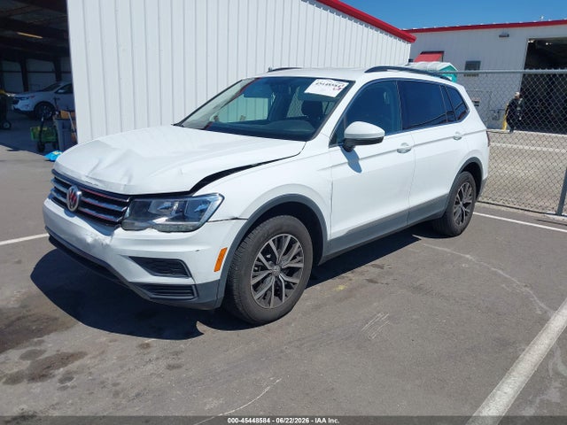 3VV3B7AX9LM035831 Volkswagen Tiguan 2.0t Se/2.0t Se R-line Black/2.0t Sel