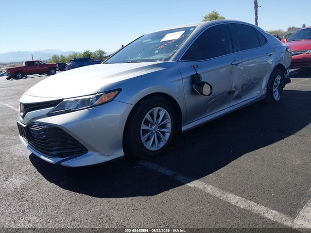 Продаж на аукціоні авто 2019 Toyota Camry Le, vin: 4T1B11HK5KU227192, номер лоту: 45448594