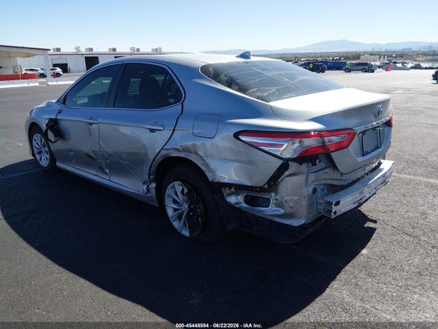 Toyota CAMRY LE 2019 4T1B11HK5KU227192 Image 3