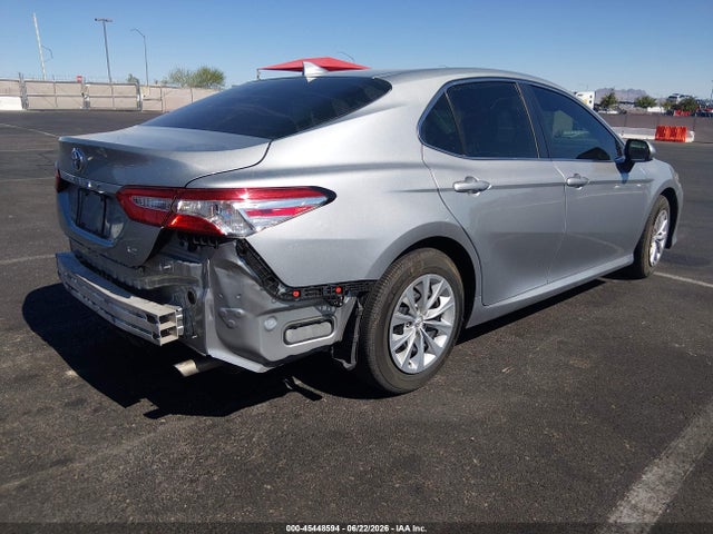 45448594 :رقم المزاد ، 4T1B11HK5KU227192 vin ، 2019 Toyota Camry Le مزاد بيع