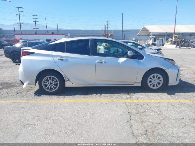 Toyota Prius Le 2020 JTDKARFU0L3112434 Image 13