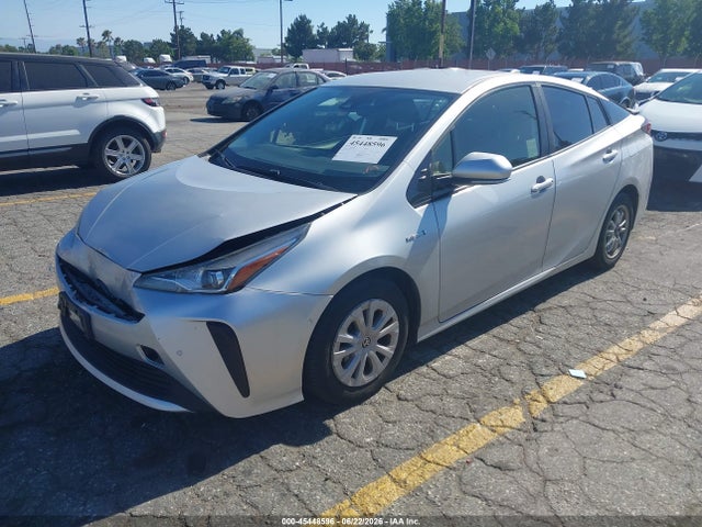 Toyota Prius Le 2020 JTDKARFU0L3112434 Image 2
