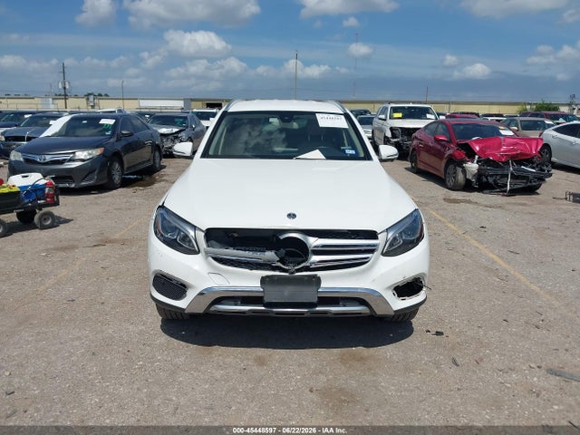 2018 Mercedes-benz Glc 300 მანქანა იყიდება აუქციონზე, vin: WDC0G4JB9JV056326, აუქციონის ნომერი: 45448597