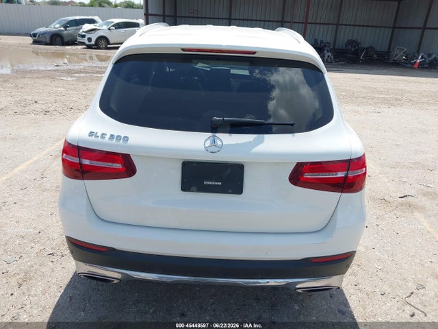 2018 Mercedes-benz Glc 300 მანქანა იყიდება აუქციონზე, vin: WDC0G4JB9JV056326, აუქციონის ნომერი: 45448597
