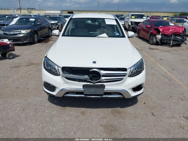 2018 Mercedes-benz Glc 300 მანქანა იყიდება აუქციონზე, vin: WDC0G4JB9JV056326, აუქციონის ნომერი: 45448597