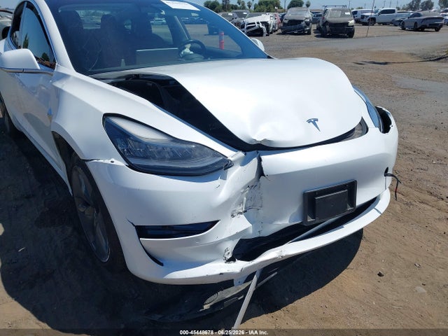 Продаж на аукціоні авто 2018 Tesla Model 3 Long Range/mid Range, vin: 5YJ3E1EA1JF011873, номер лоту: 45448678