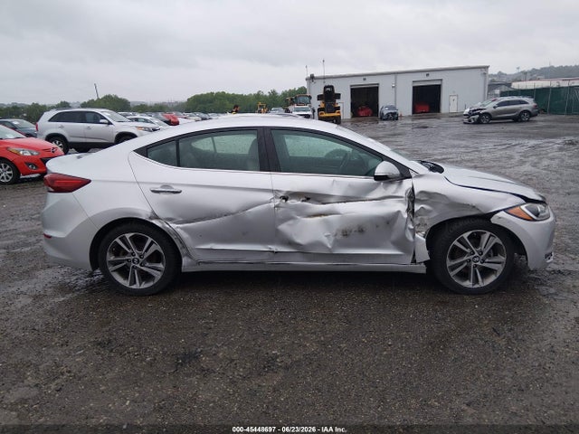 Hyundai Elantra Limited 2017 5NPD84LF8HH041413 Image 13