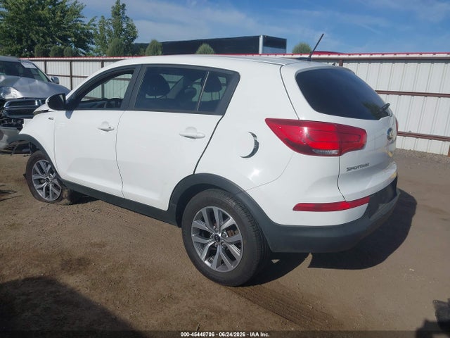 KIA Sportage Lx 2015 KNDPBCACXF7703141 Image 3