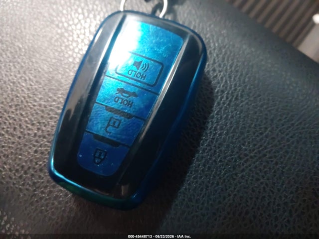 45448713 :رقم المزاد ، 4T1B11HKXJU008971 vin ، 2018 Toyota Camry Se مزاد بيع