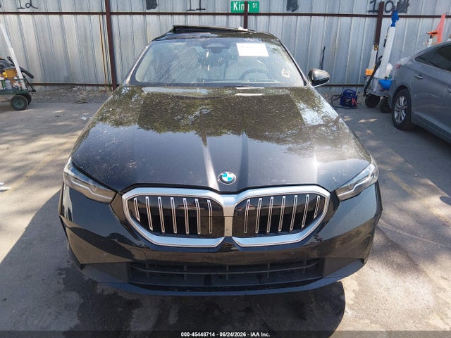 BMW 530i Xdrive 2024 WBA53FJ03RCP96377 Image 12
