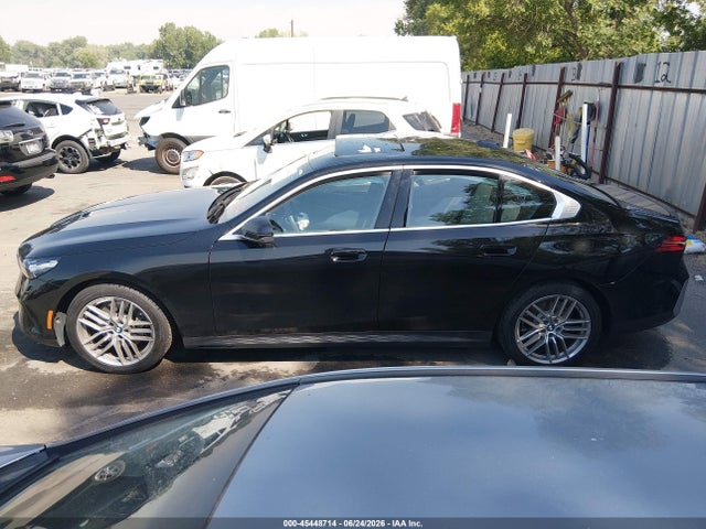 BMW 530i Xdrive 2024 WBA53FJ03RCP96377 Image 14
