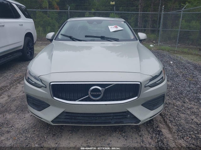 7JRA22TK3KG006698 Volvo S60 T6 Momentum