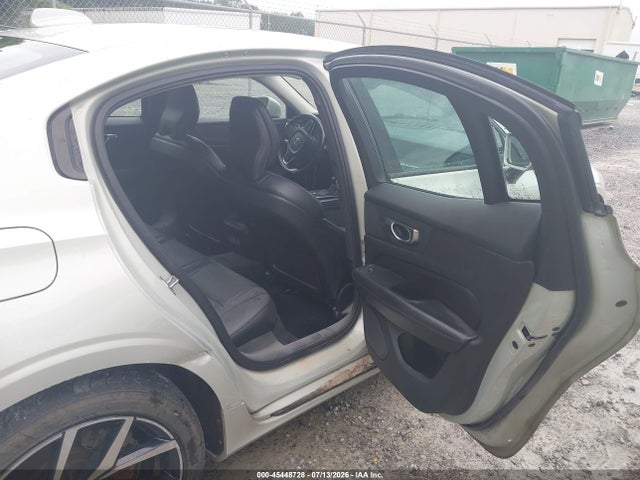7JRA22TK3KG006698 Volvo S60 T6 Momentum