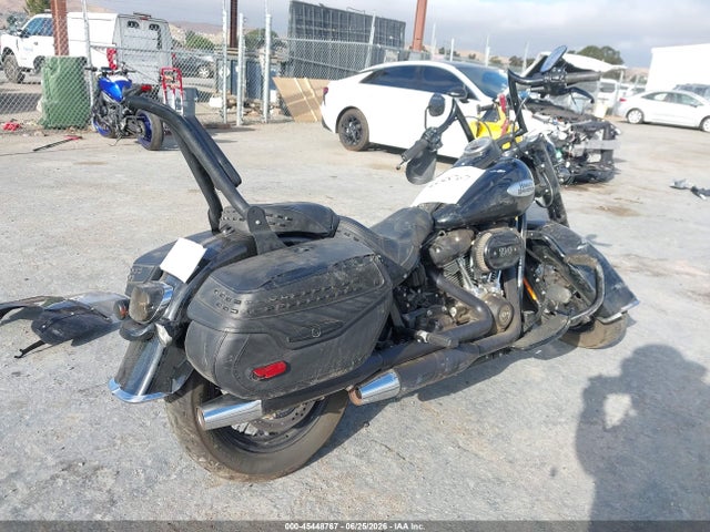 Harley-Davidson FLHCS 2023 1HD1YBK25PB036741 Image 4