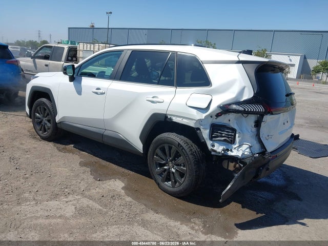 Toyota Rav4 Xle Premium 2026 2T36CRAV1TW022413 Image 3