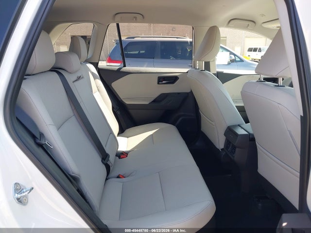 Toyota Rav4 Xle Premium 2026 2T36CRAV1TW022413 Image 8