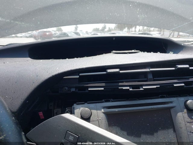 Toyota Prius 2014 JTDKN3DU7E1770593 Image 26