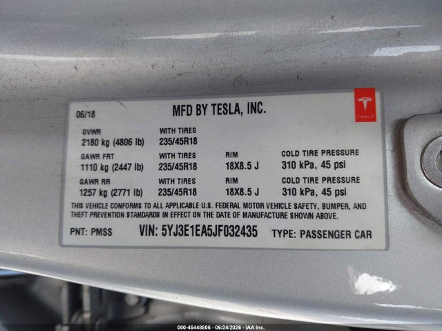 Tesla Model 3 Long Range/mid Range 2018 5YJ3E1EA5JF032435 Image 9
