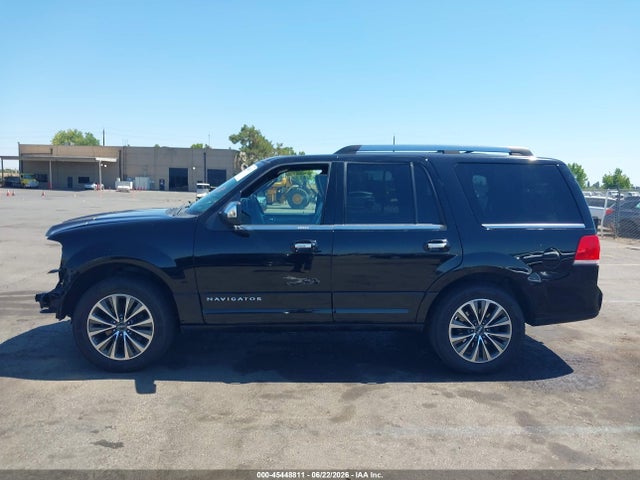 5LMJJ2JTXHEL10833 Lincoln Navigator Select