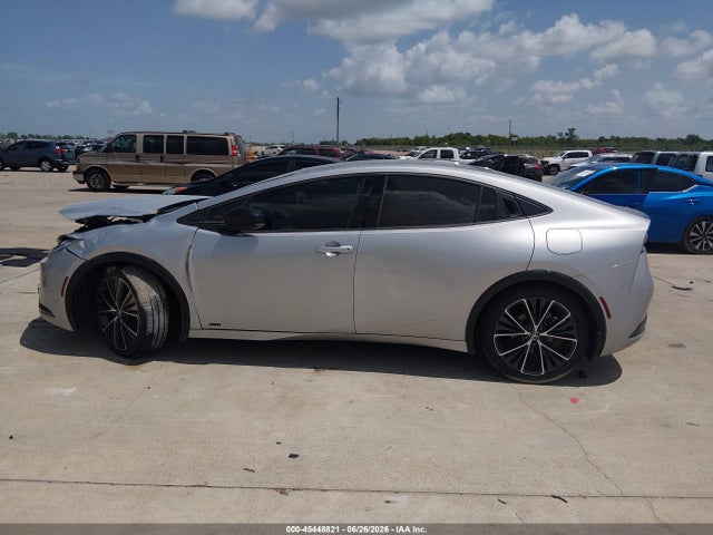 Toyota Prius Xle Awd-e 2024 JTDADABU7R3010048 Image 14