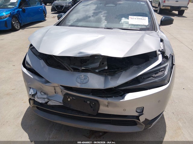 Toyota Prius Xle Awd-e 2024 JTDADABU7R3010048 Image 6