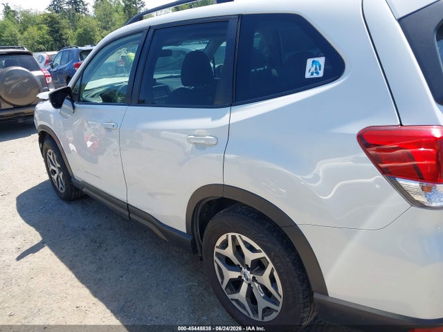 JF2SKAJC1MH466322 Subaru Forester Premium
