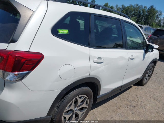 JF2SKAJC1MH466322 Subaru Forester Premium