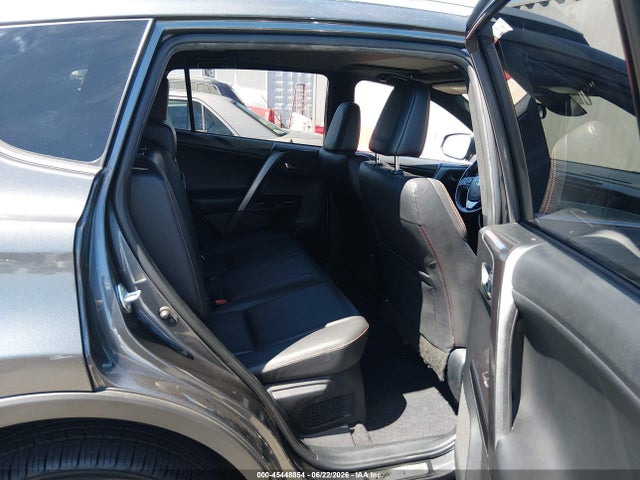 JTMJJREV6JD252615 Toyota Rav4 Hybrid Se