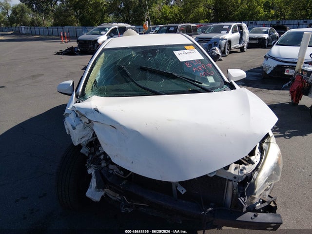 Toyota COROLLA LE 2017 5YFBURHE0HP607163 Image 11
