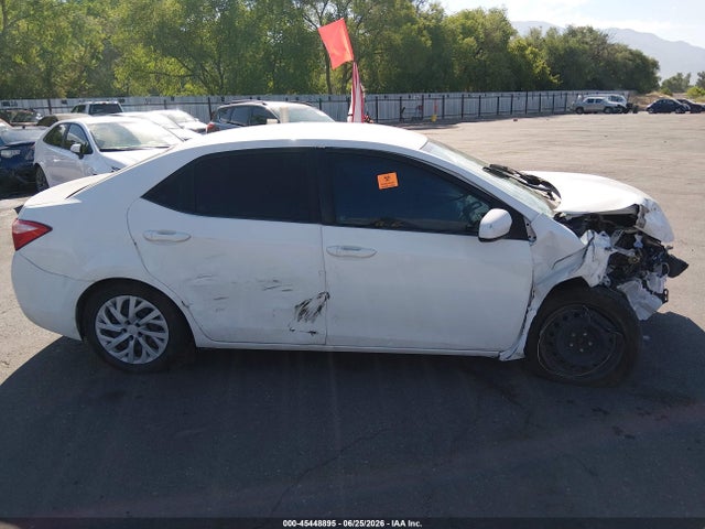 Toyota COROLLA LE 2017 5YFBURHE0HP607163 Image 12
