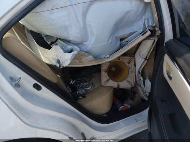 Toyota COROLLA LE 2017 5YFBURHE0HP607163 Image 8