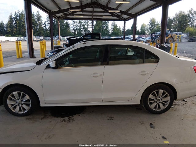 3VWD17AJ6FM249212 Volkswagen Jetta 1.8t Se