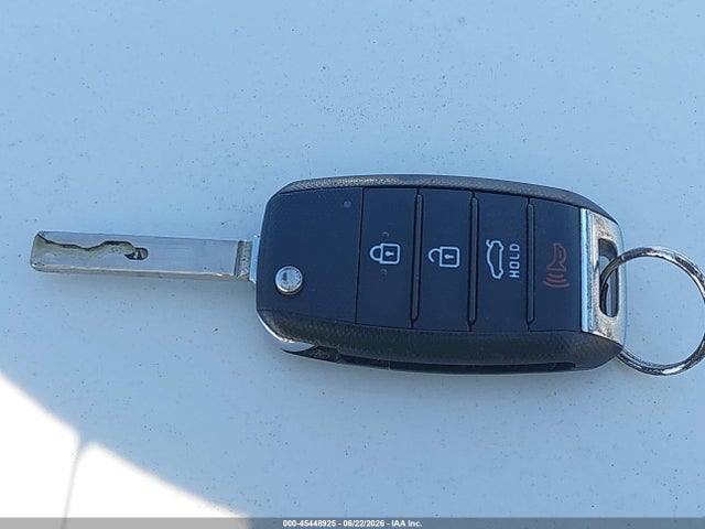 KIA Optima Lx 2016 5XXGT4L30GG030076 Image 11