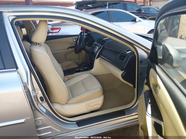 4T1BD1FK9GU195624 Toyota Camry Hybrid Xle
