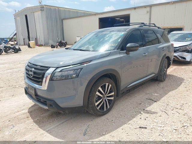 5N1DR3DJ2SC277497 Nissan Pathfinder Platinum 4wd