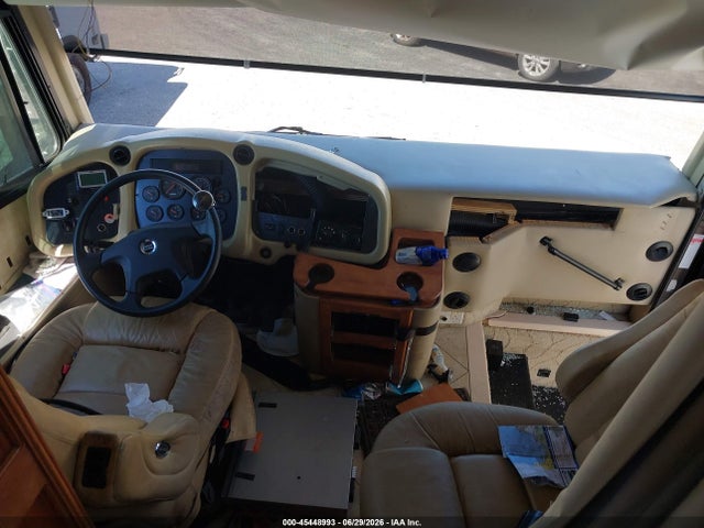 45448993 :رقم المزاد ، 4UZAB2BS08CAB8432 vin ، 2008 Tiffin Phaeton مزاد بيع