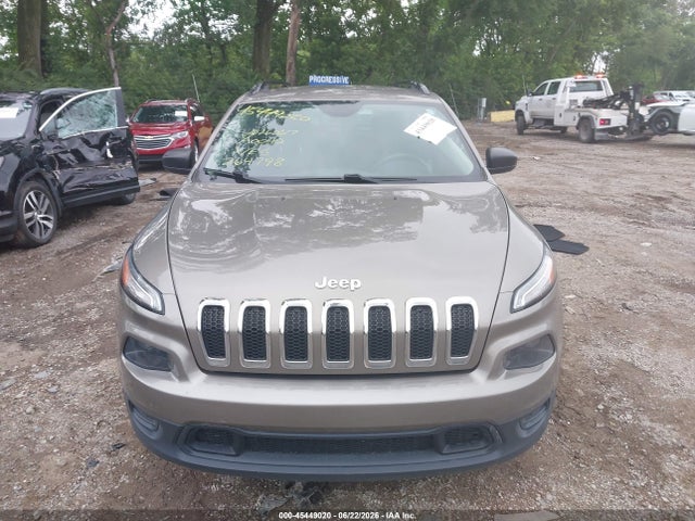 45449020 :رقم المزاد ، 1C4PJLAB1GW264798 vin ، 2016 Jeep Cherokee Sport مزاد بيع