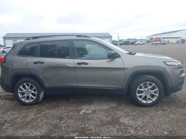45449020 :رقم المزاد ، 1C4PJLAB1GW264798 vin ، 2016 Jeep Cherokee Sport مزاد بيع