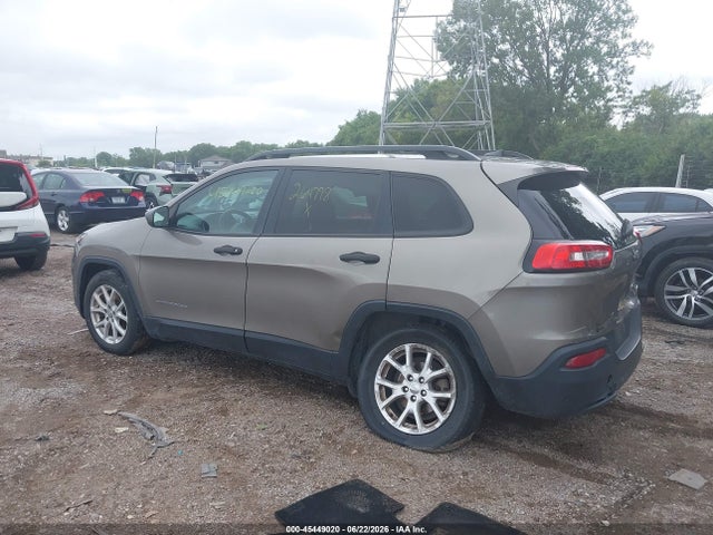 45449020 :رقم المزاد ، 1C4PJLAB1GW264798 vin ، 2016 Jeep Cherokee Sport مزاد بيع