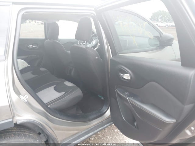 45449020 :رقم المزاد ، 1C4PJLAB1GW264798 vin ، 2016 Jeep Cherokee Sport مزاد بيع