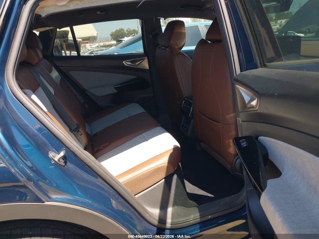 Volkswagen Id.4 Awd Pro 2023 1V2DNPE81PC029718 Image 8