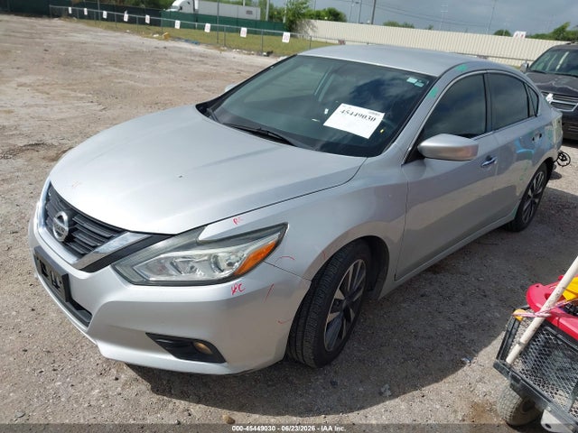 Nissan Altima 2.5 Sv 2017 1N4AL3AP8HC197928 Image 2