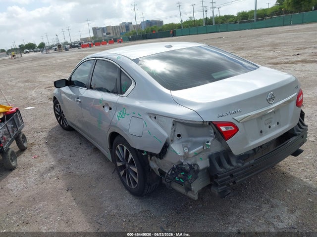 Nissan Altima 2.5 Sv 2017 1N4AL3AP8HC197928 Image 3