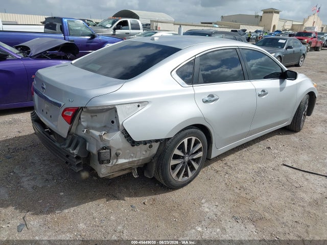 Nissan Altima 2.5 Sv 2017 1N4AL3AP8HC197928 Image 4