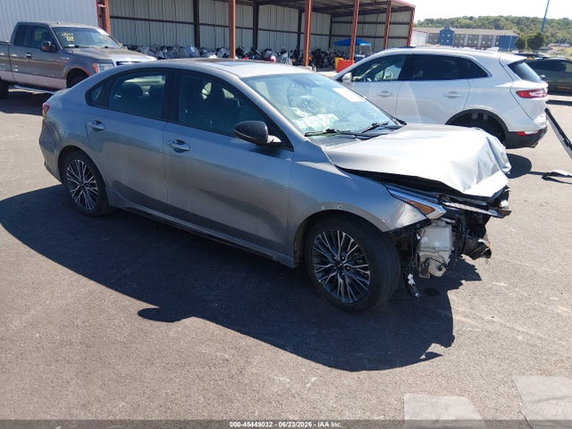 2024 Kia Forte Gt-line მანქანა იყიდება აუქციონზე, vin: 3KPF54AD4RE811681, აუქციონის ნომერი: 45449032