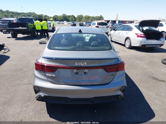 2024 Kia Forte Gt-line მანქანა იყიდება აუქციონზე, vin: 3KPF54AD4RE811681, აუქციონის ნომერი: 45449032